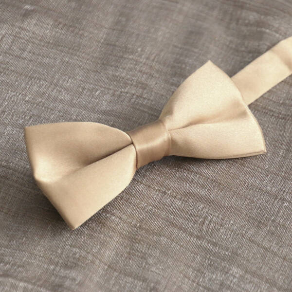 Nœud papillon beige satin