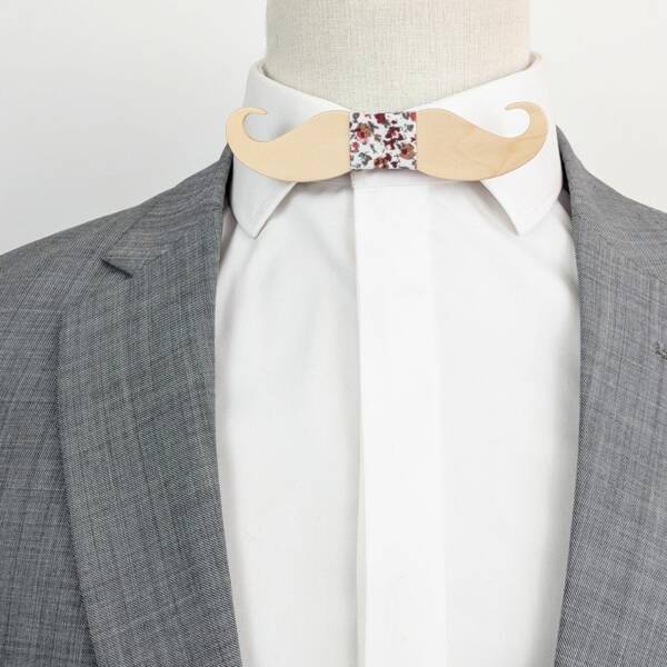 Nœud papillon en bois moustache