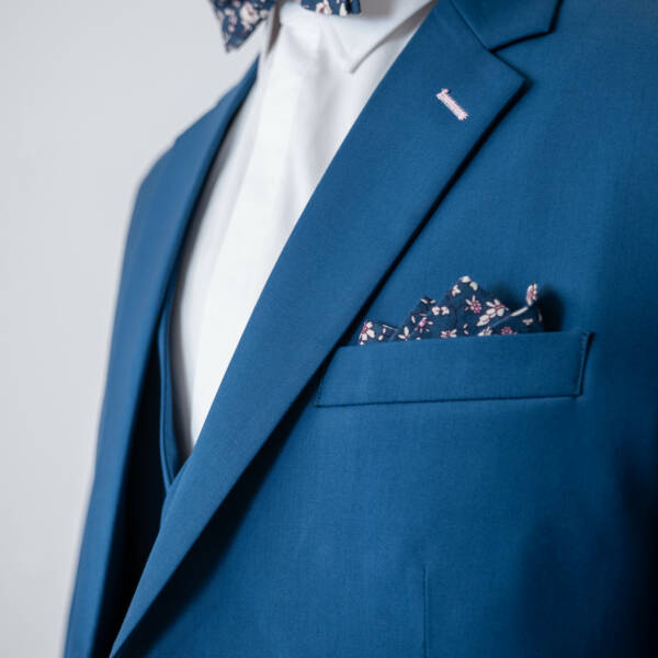 Costume bleu égée