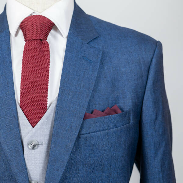 Costume bleu texturé