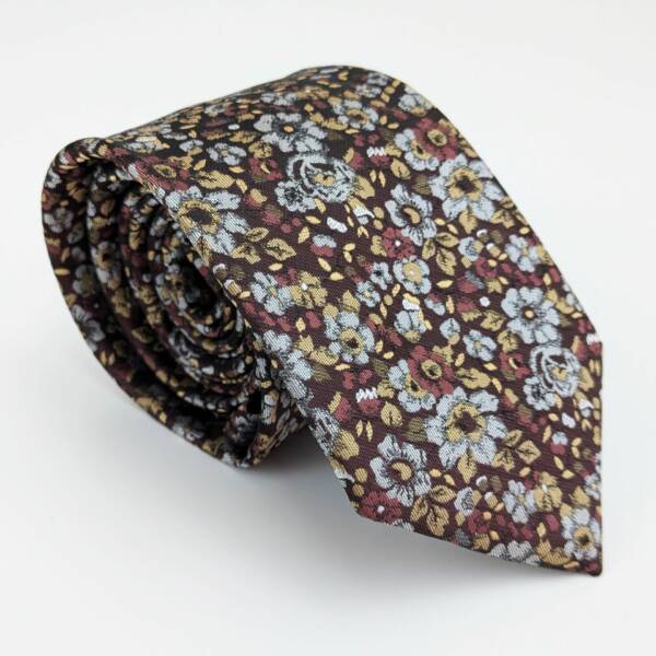 Cravate Marron et Fleurs Champêtres