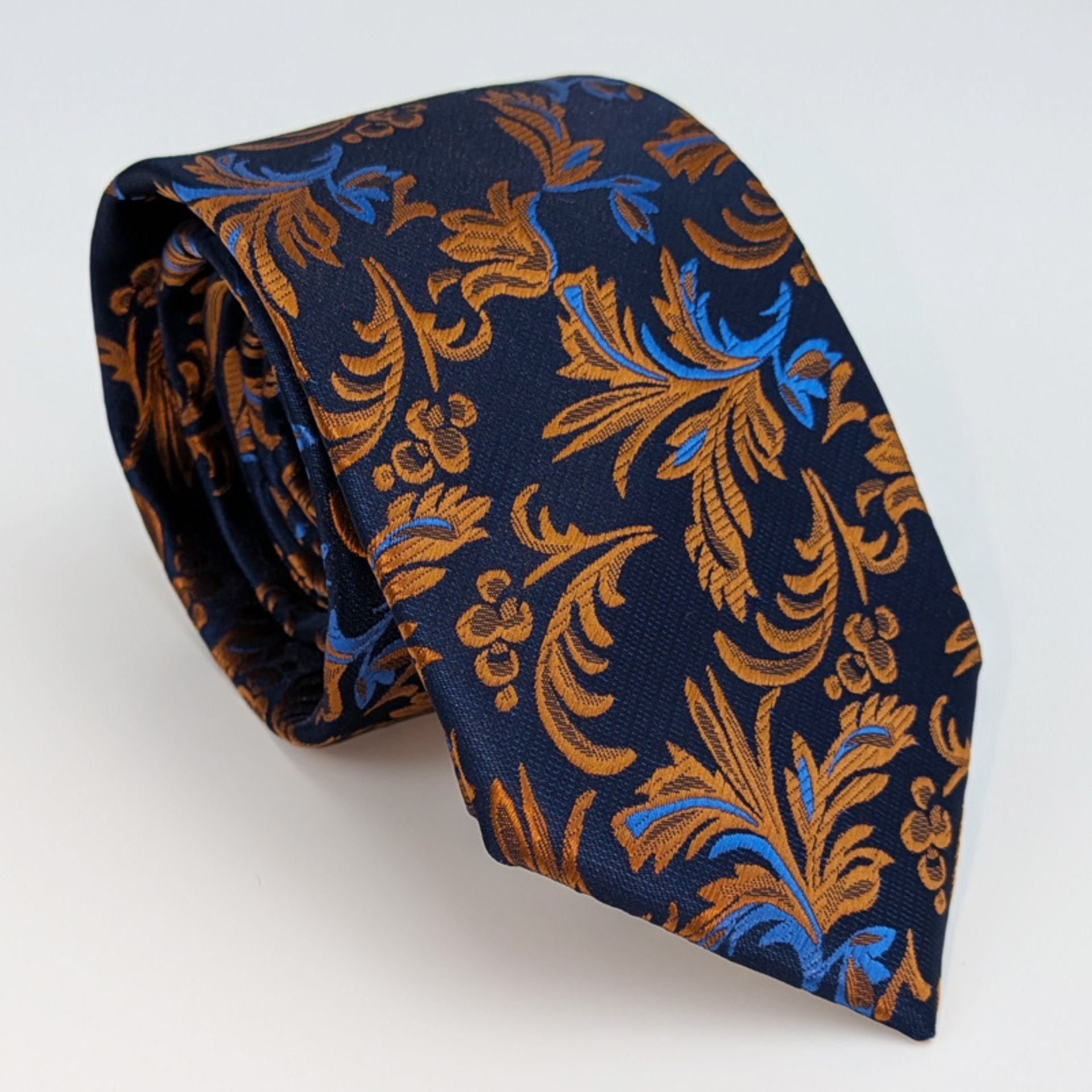 Cravate Bleu à motif doré royaux