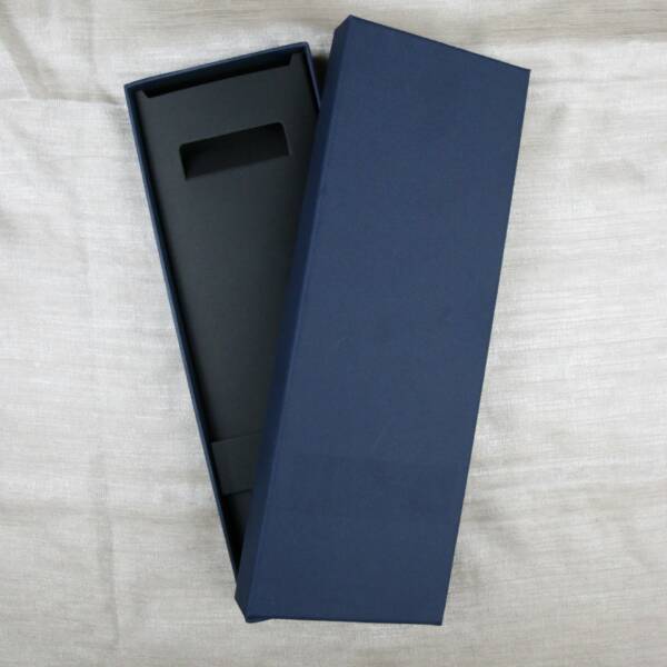 Boîte cadeau bleu cravate